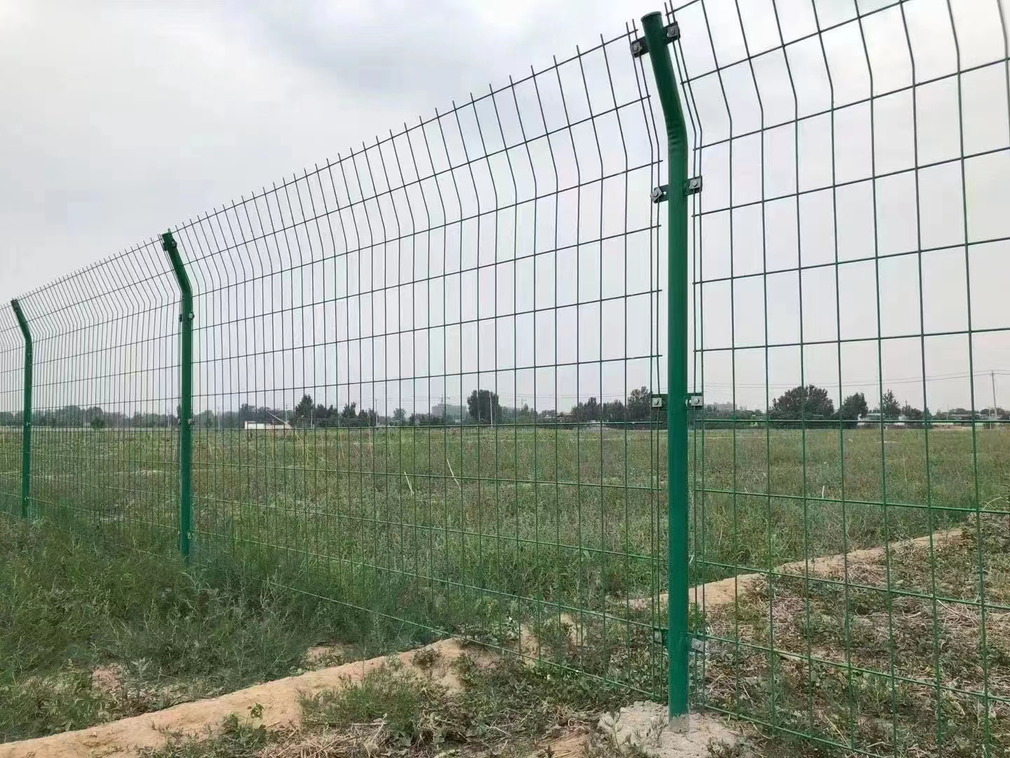 双边丝护栏网